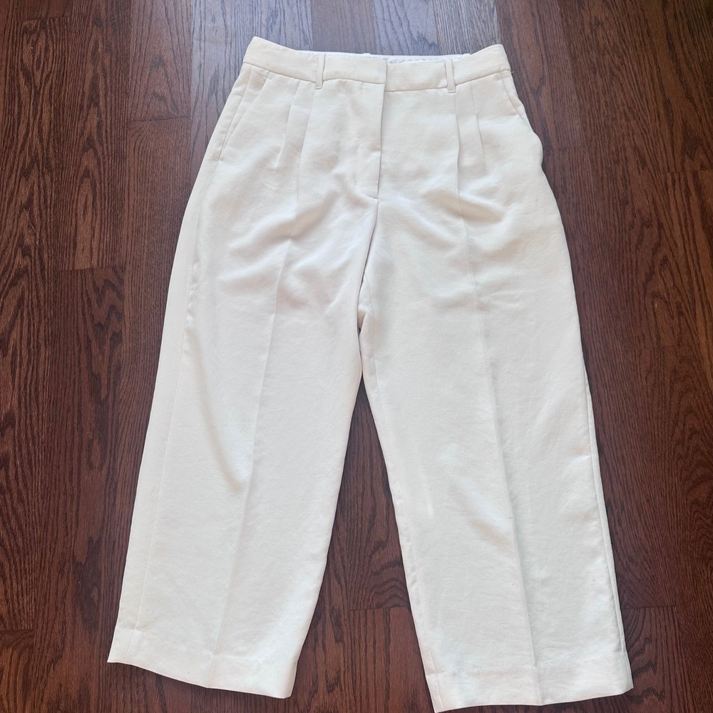 Aritzia Wilfred The Effortless Pant White Wide Leg Pleated Trousers Size 12